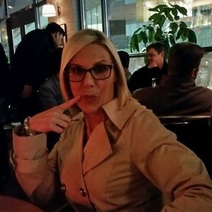 Meet your Posher, Julie